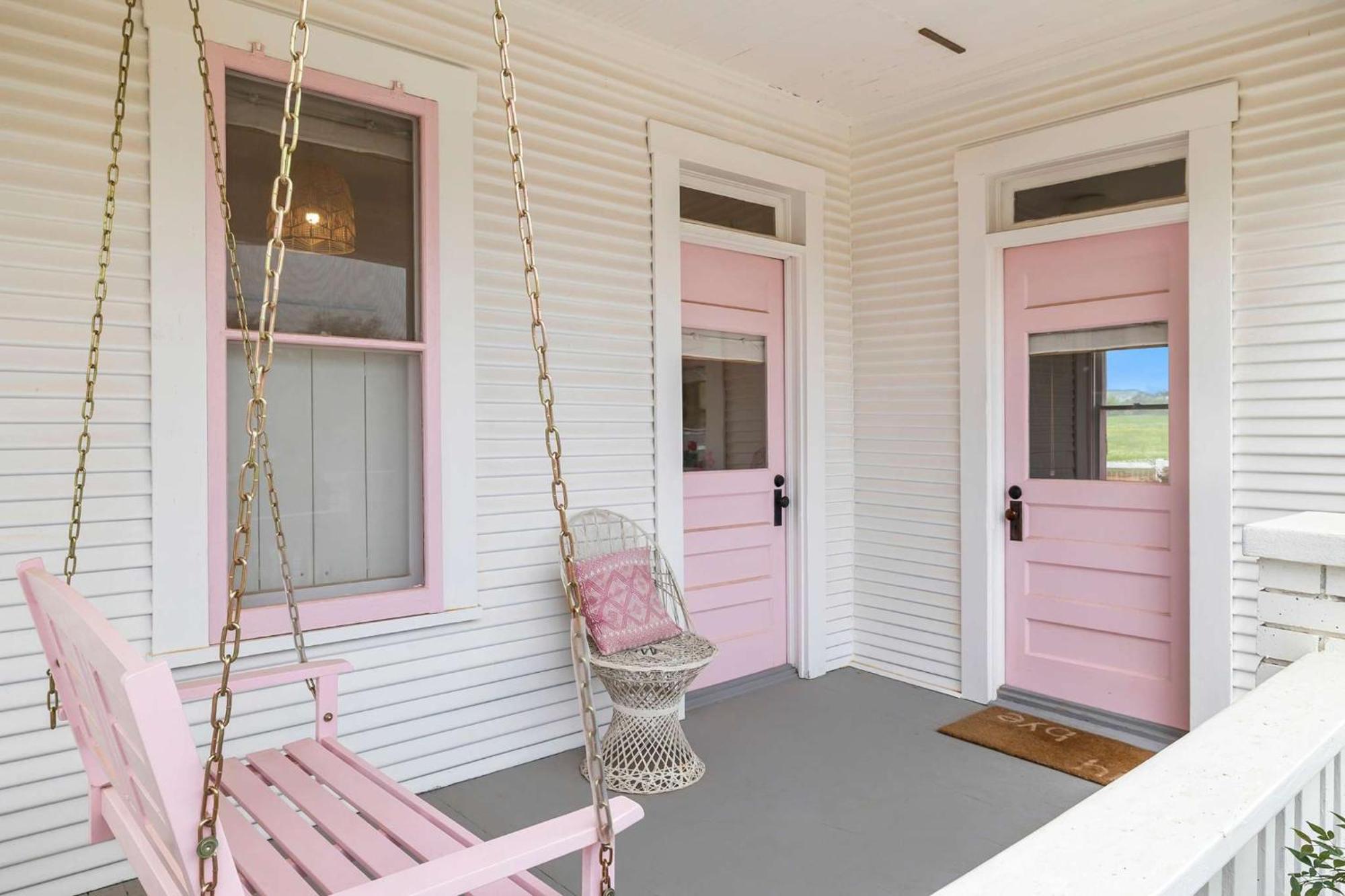 הוילה פרדריקסברג Pink Duchess - Mins To Main Hot Tub & Fire Pit מראה חיצוני תמונה